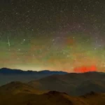 Mysterious red lights over the Chilean desert astronomers filmed an amazing phenomenon