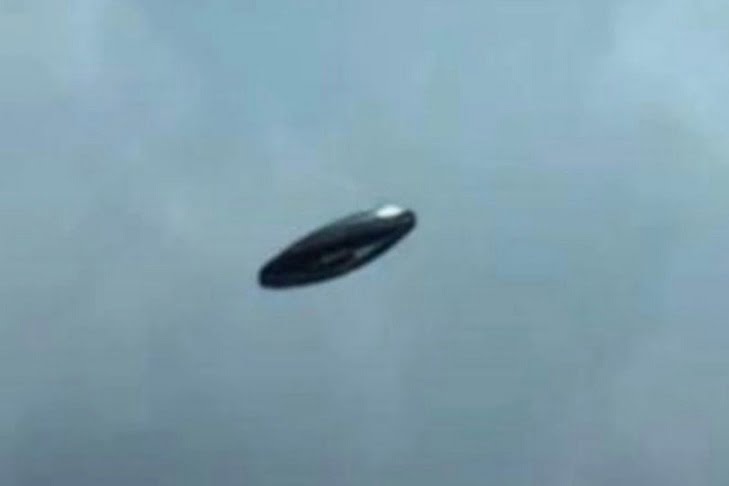 Photo of disc shaped UFO causes commotion in Mexico 2