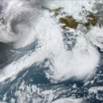 Storm of historic strength will bring waves up to 16 meters high to Alaska