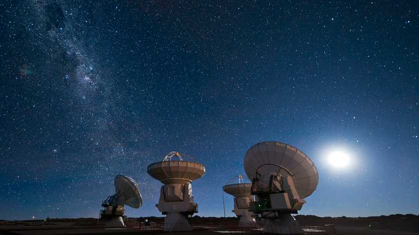 They might have missed something scientists are looking for traces of aliens in old data on radio telescopes