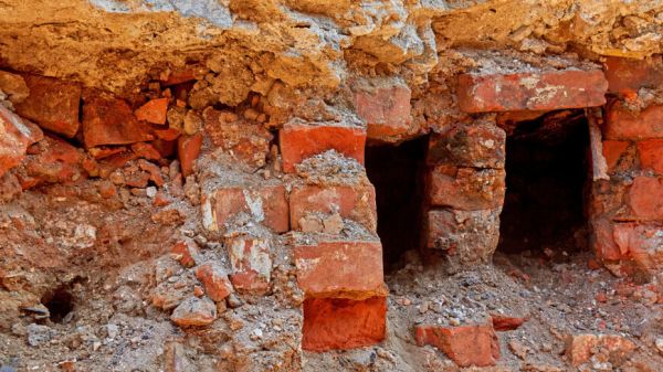 Underground city of the 8th century discovered by builders in Turkey