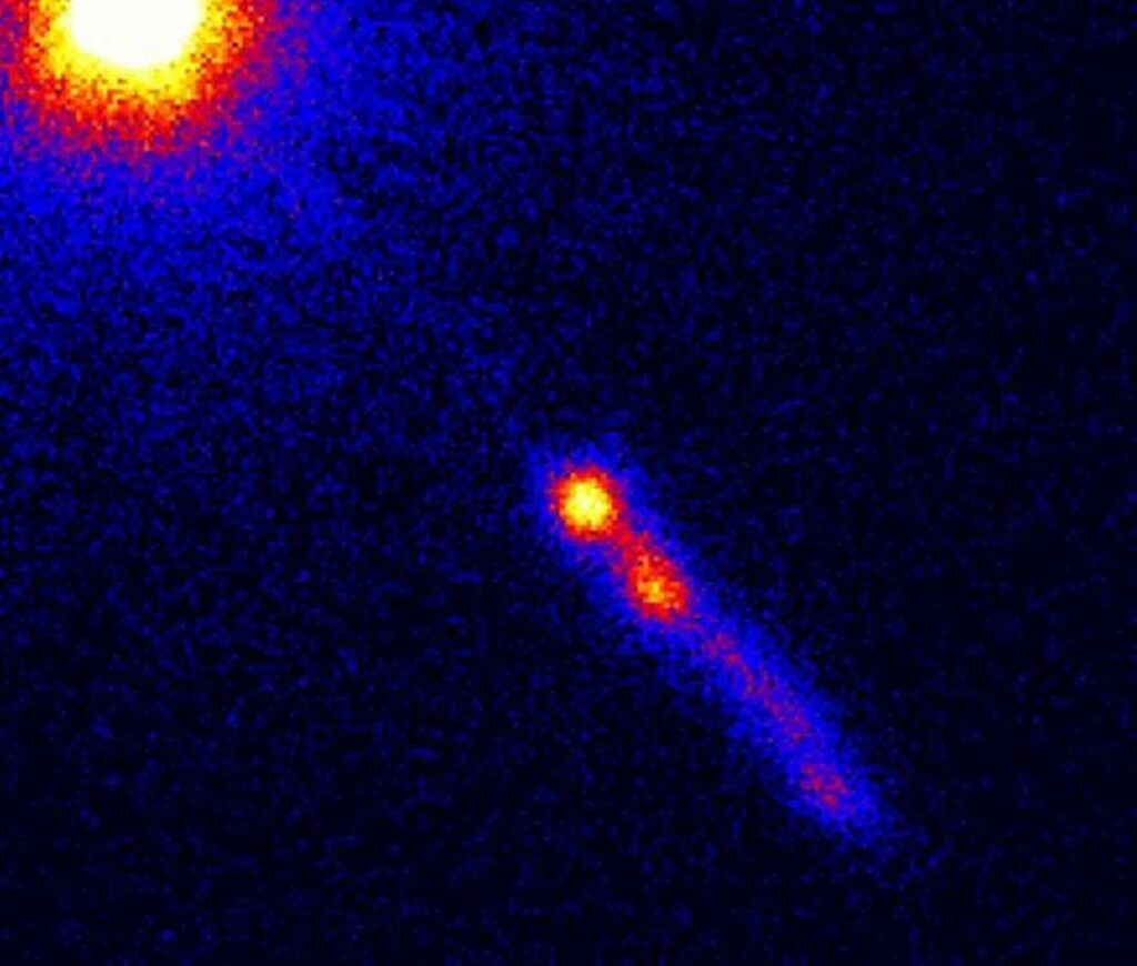 Quasar 3C 273 is four trillion times brighter than the Sun 2