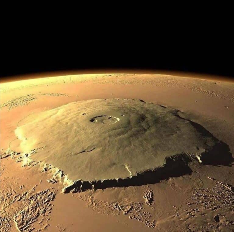 An active volcanic focus has been discovered on Mars for the first time 2