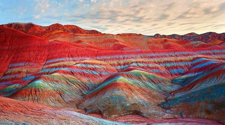 Colorful mountains in China what is the secret of this miracle of nature 1
