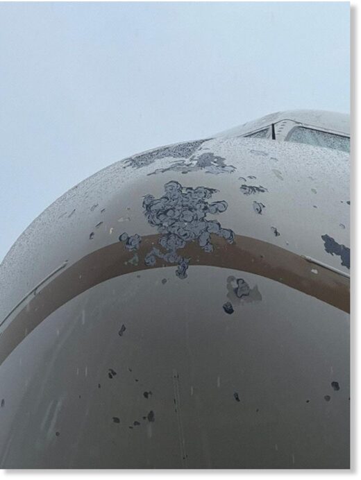 Saudi Arabian airliner damaged by hail while approaching Jeddah airport 1