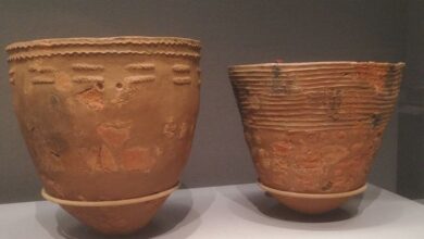14 000 year old hunter gatherer vessels found in Japan 1