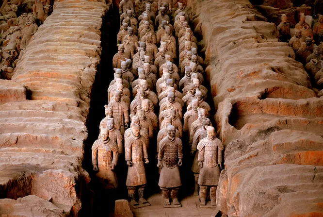 Historical facts that you did not know what is the terracotta army of the Chinese Emperor Qin Shi Huang hiding 2