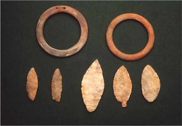 Rings of Friendship of the Stone Age 2