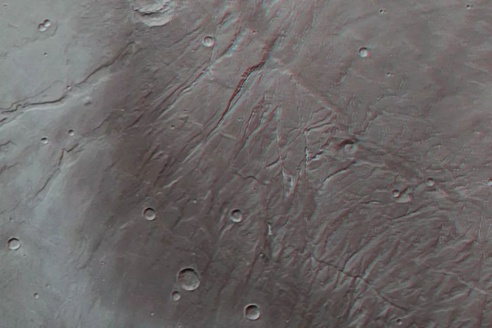 Astronomers get detailed image of ancient rivers on Mars
