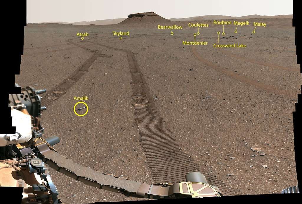 NASAs Perseverance rover sends back images of sample storage