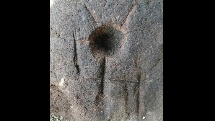 mysterious drawing on the stone baffled British archaeologists