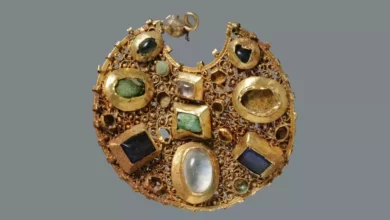 Ancient coins and gold jewelry were found in Germany