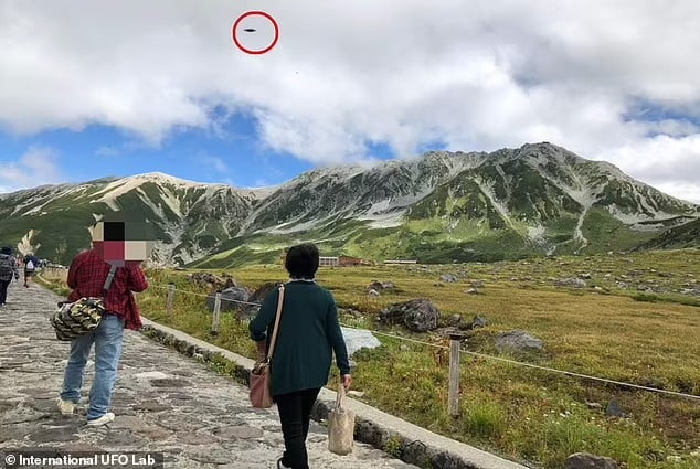 Mysterious Japanese mount Senganmori attracts UFOs 2