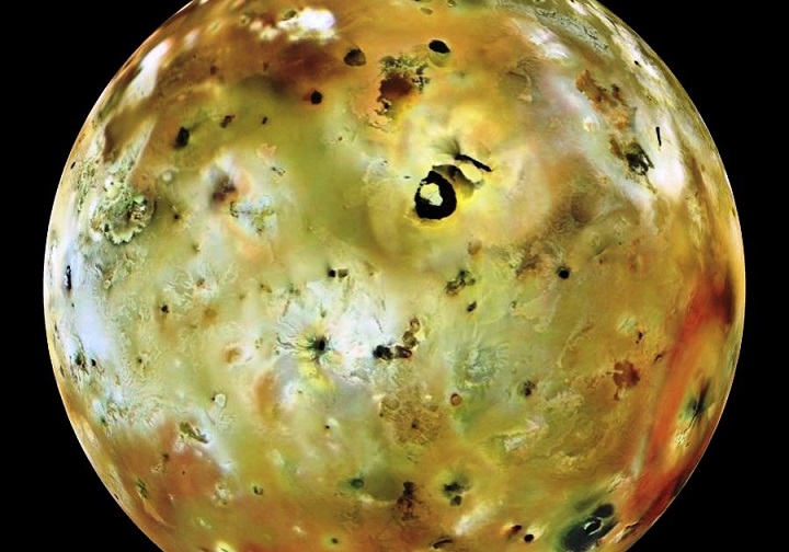 New images of Jupiters moon Io obtained 1