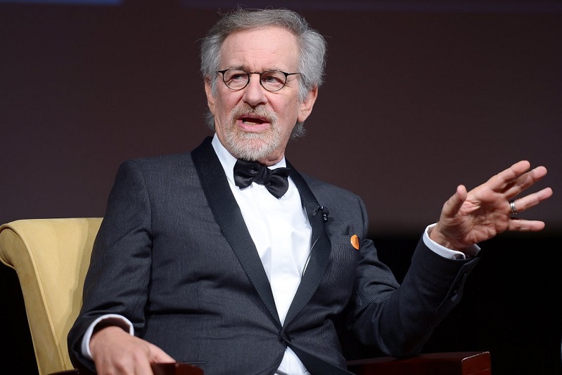 Steven Spielberg believes UFOs are controlled by time travelers