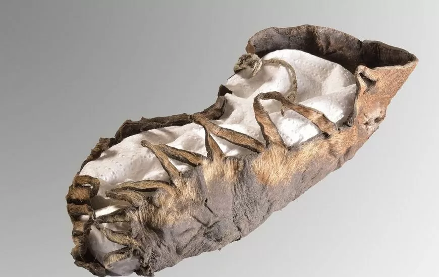 2000 year old children's shoes were found in a salt mine