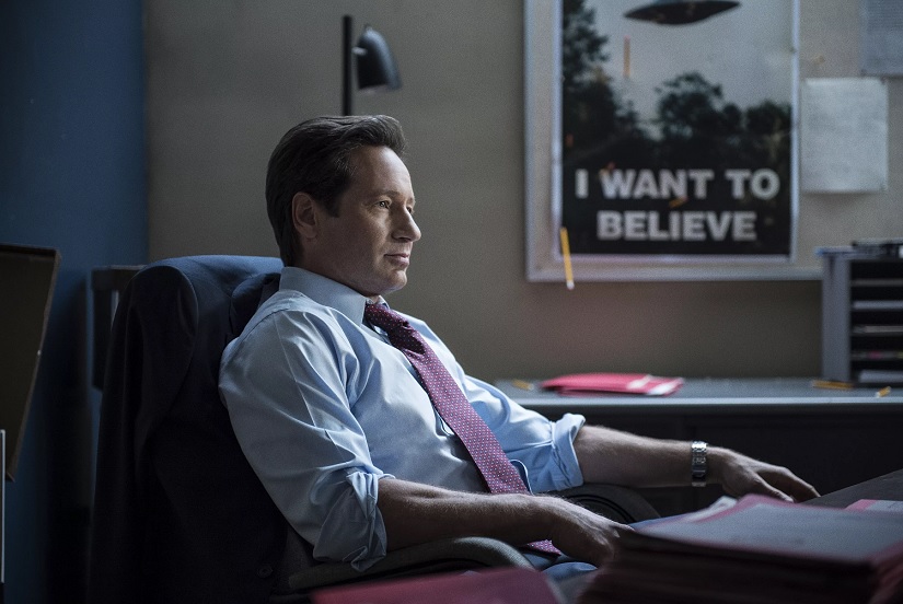 David Duchovny presented his theory about aliens visiting Earth