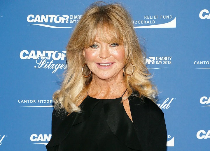 Actress Goldie Hawn talks about “encountering aliens”