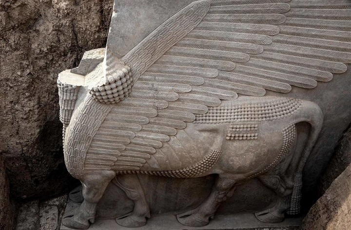Archaeologists have unearthed an ancient sculpture of a mythical creature in Iraq
