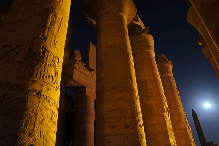 Chinese man began to understand the ancient Egyptian language after two lightning strikes