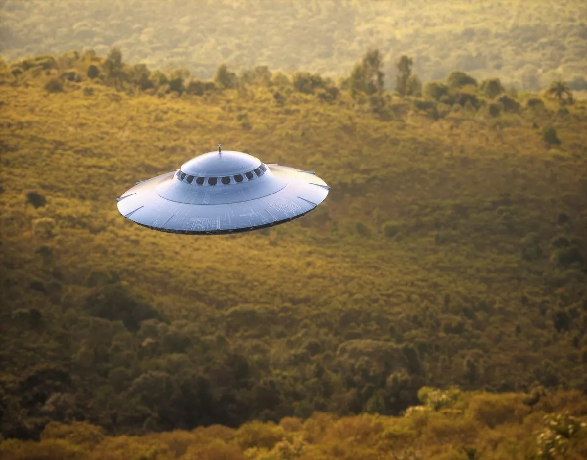 Village become a UFO hotspot with organized sight seeing tours (2)
