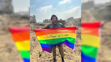 israeli-troopers-lift-pleasure-flag-in-gaza,-reignite-“pinkwashing”-debate
