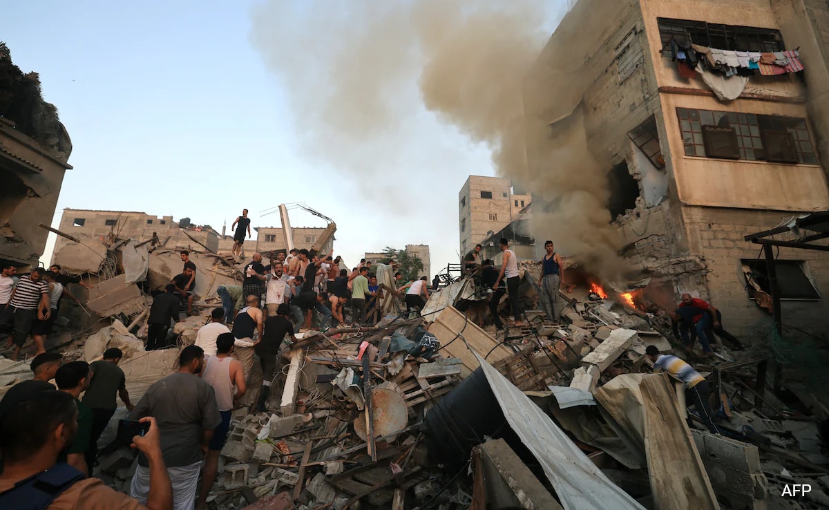 15-killed,-22-injured-in-israeli-strike-on-residential-constructing-in-gaza