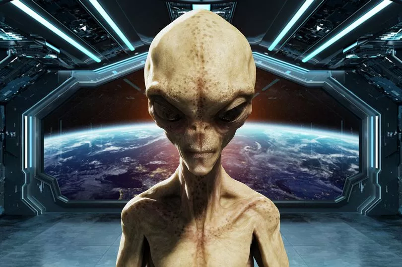 1 in 50 Brits claim UFO abductions with intergalactic encounters (1)