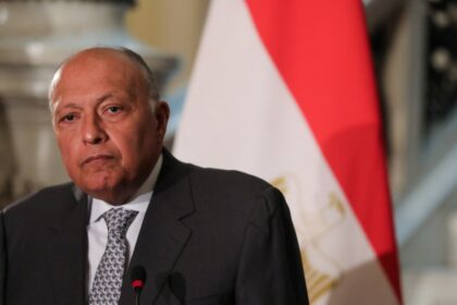 egypt’s-fm-expresses-need-for-restraint-in-calls-to-foreign-ministers-of-iran,-israel