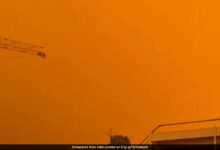 watch:-skies-over-greece-turn-“apocalyptic”-orange-from-sahara-dust-storm